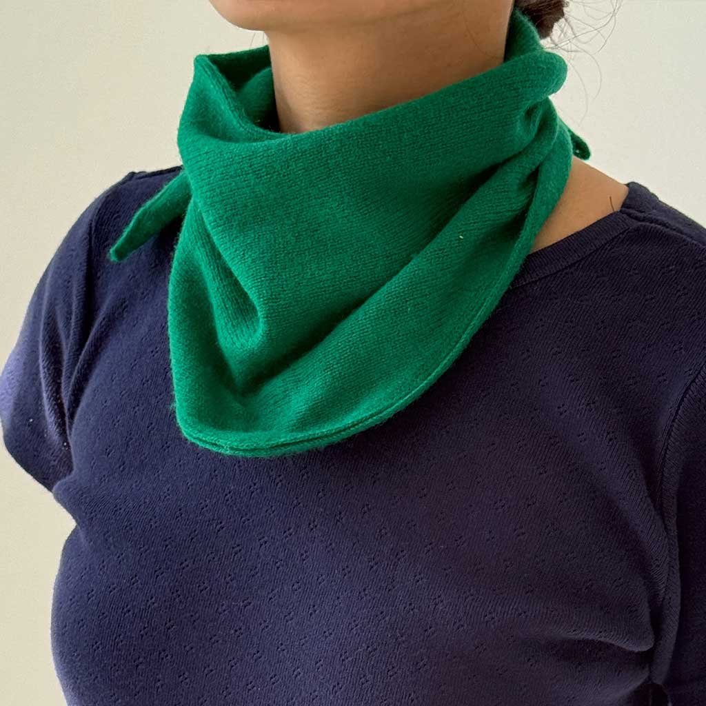 LBS Cashmere Bandana - Kelly Green - re - souL