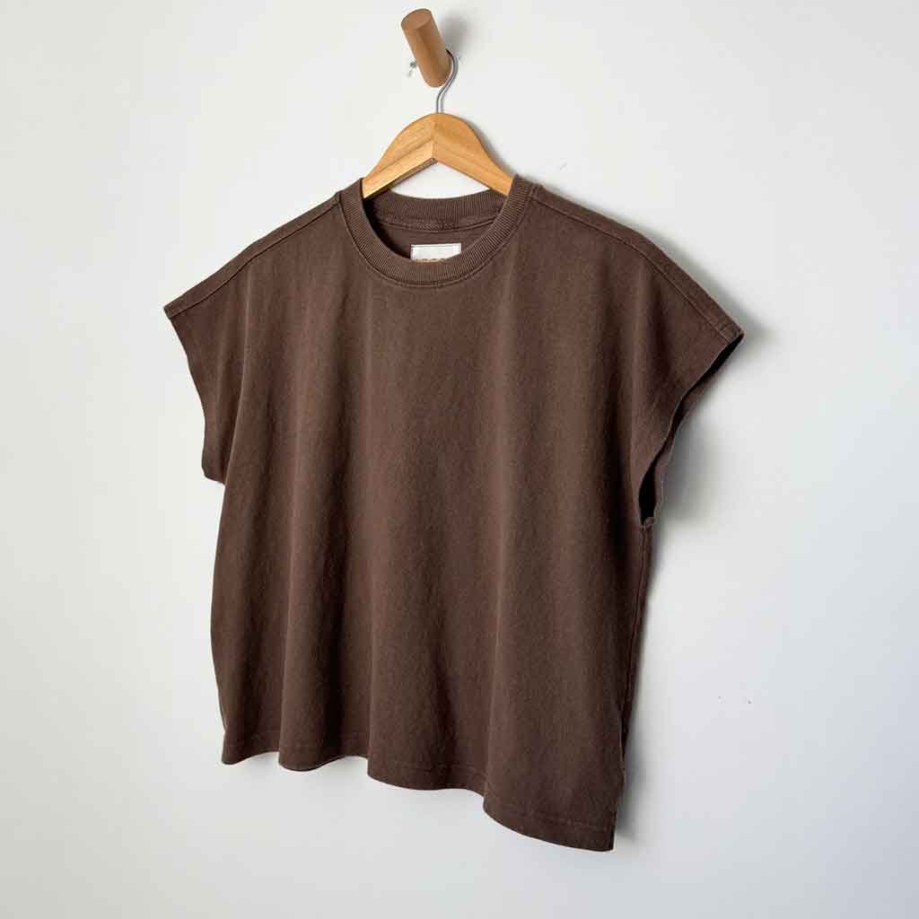 LBS Jeanne Tee - Chocolate - re - souL