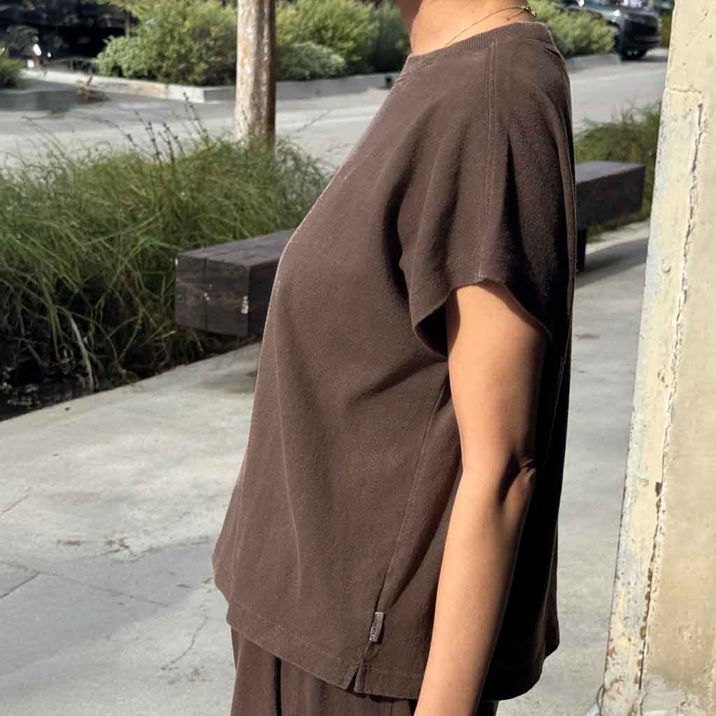 LBS Jeanne Tee - Chocolate - re - souL