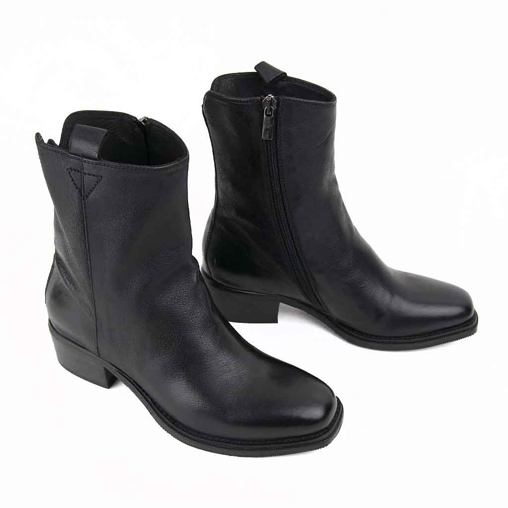 re - souL Collection Village - Black - re - souL