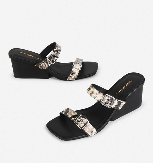Surrender Leather Wedge Heel - Black/White - re - souL