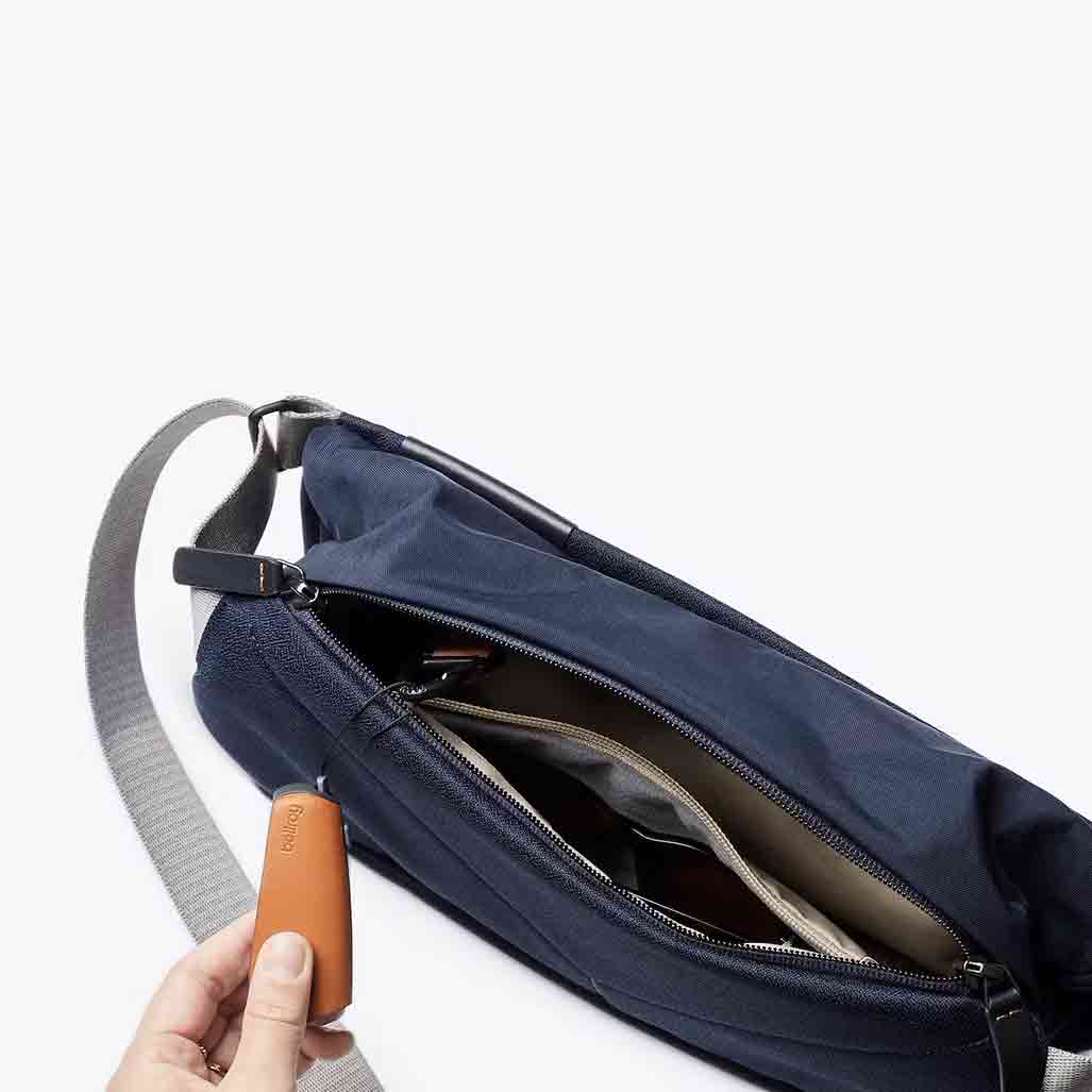 Bellroy Sling - Navy - re-souL