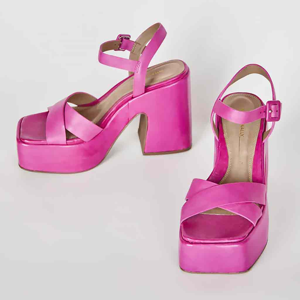 Intentionally _____ Matilda Chunky Sandal - Flamingo - re-souL