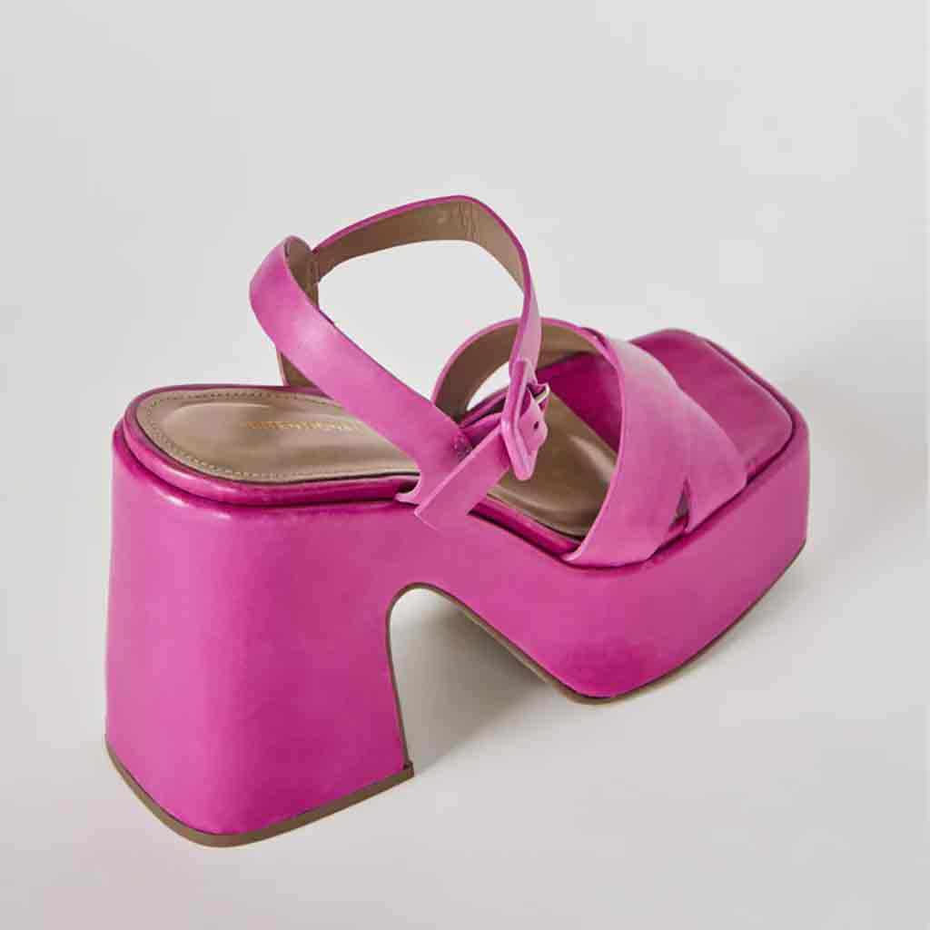 Intentionally _____ Matilda Chunky Sandal - Flamingo - re-souL