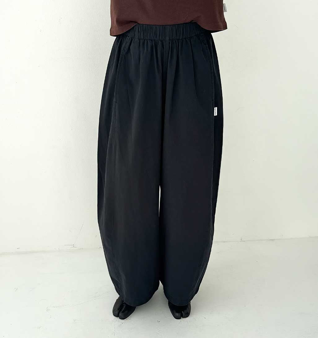 LBS Parachute Pants - Black