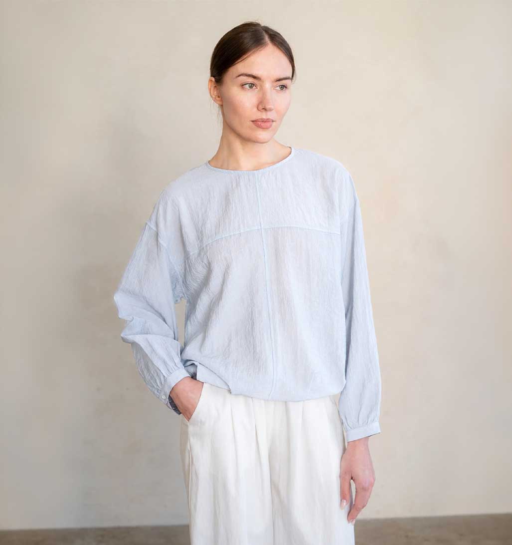 Textured Tapered Waist Blouse