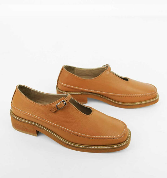 Elsie Tailored Shoe - Tan - re-souL