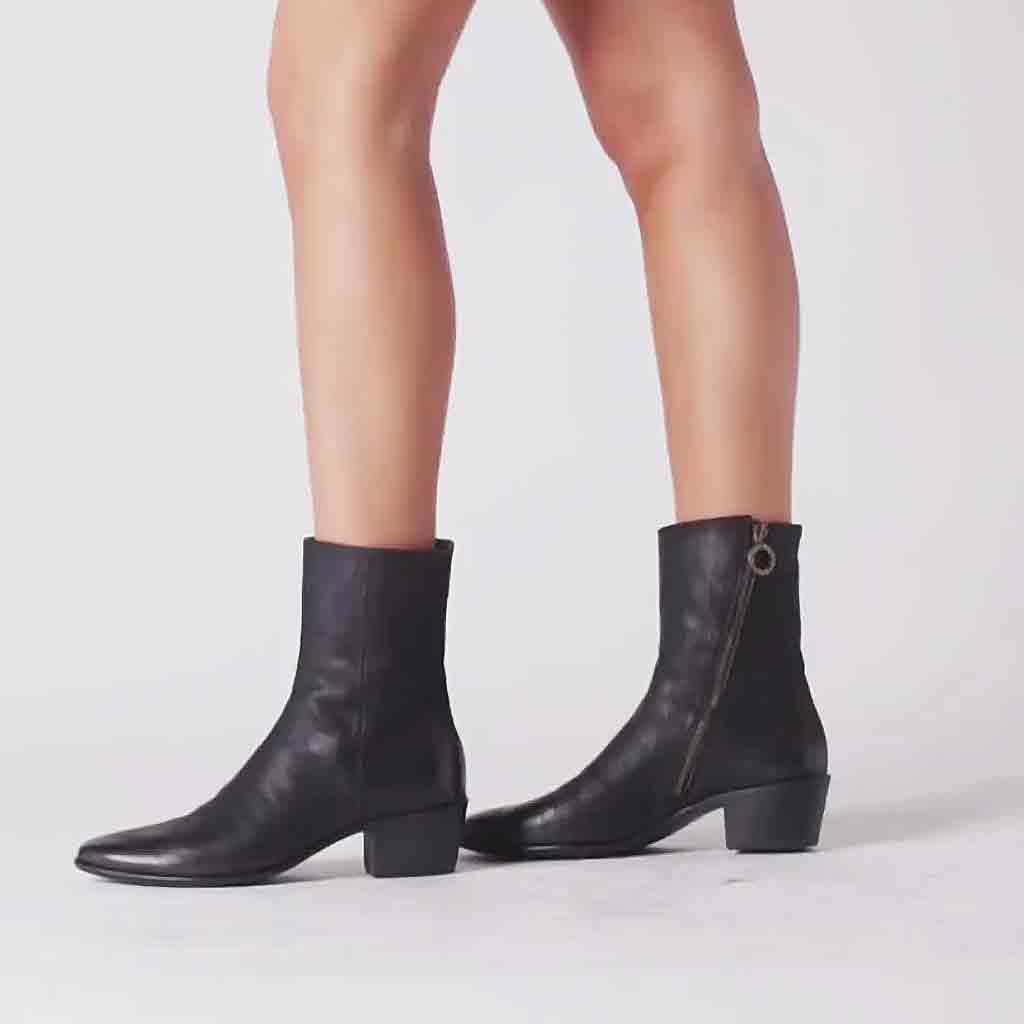 F+B Mister Matt Ankle Boot - Black - re - souL