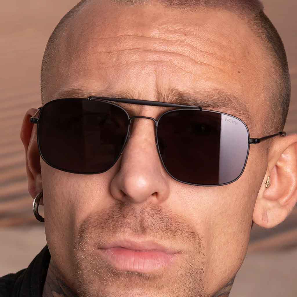 Freyrs Raymond Wire Sunglasses - Black - re - souL