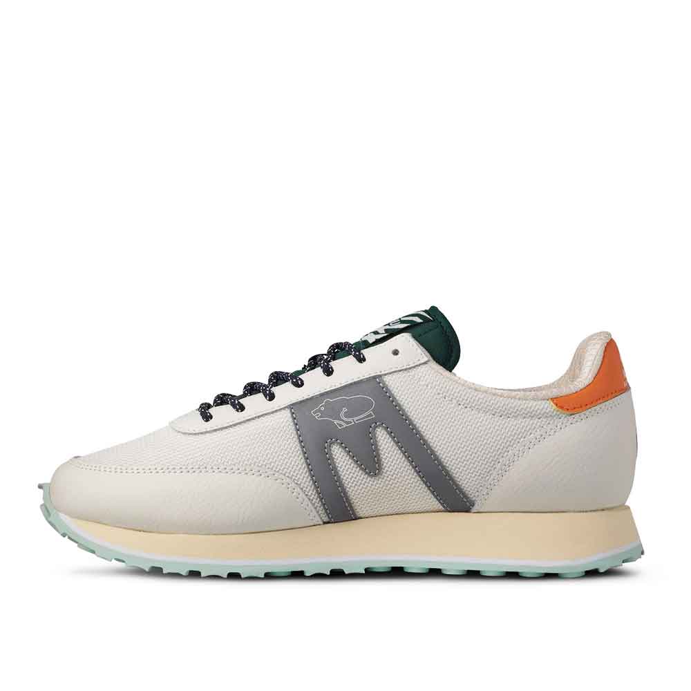 Karhu Albatross Control for Men - Lily White/Silver Lining - White / 9