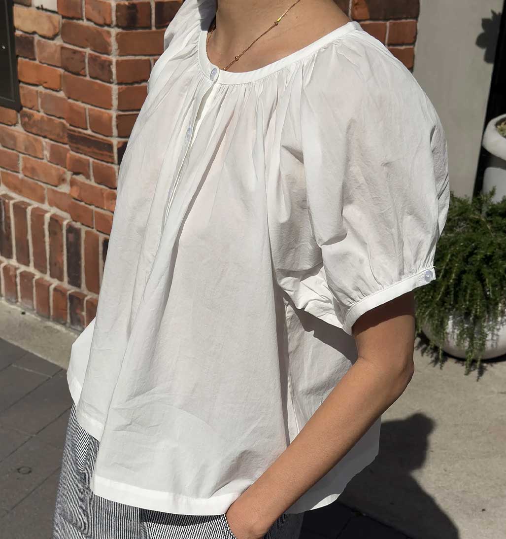 LBS Emily Short Sleeve Blouse - White - re - souL