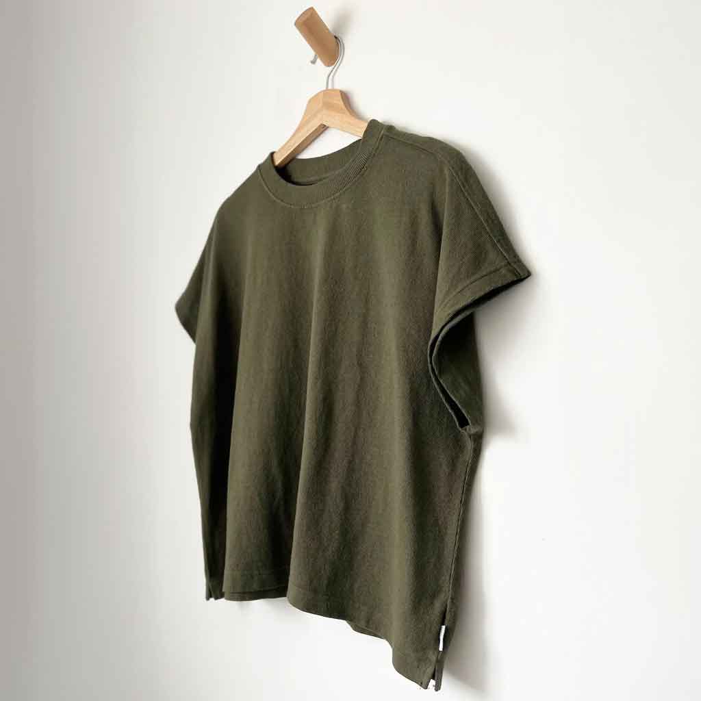 LBS Jeanne Tee - Olive - re - souL