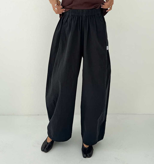 LBS Parachute Pants - Black - re-souL