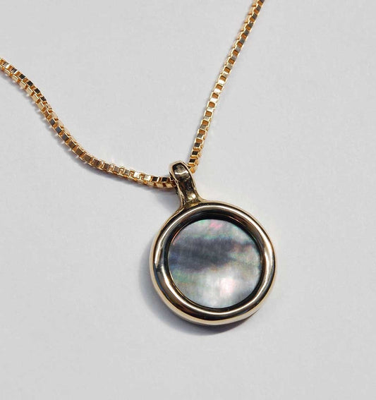 Mare Brass Necklace Grey Mother of Pearl - re - souL