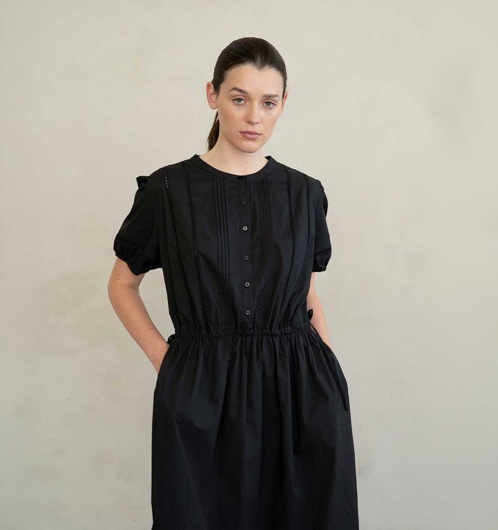 Pin Tuck Drawstring Midi Dress - Black - re - souL