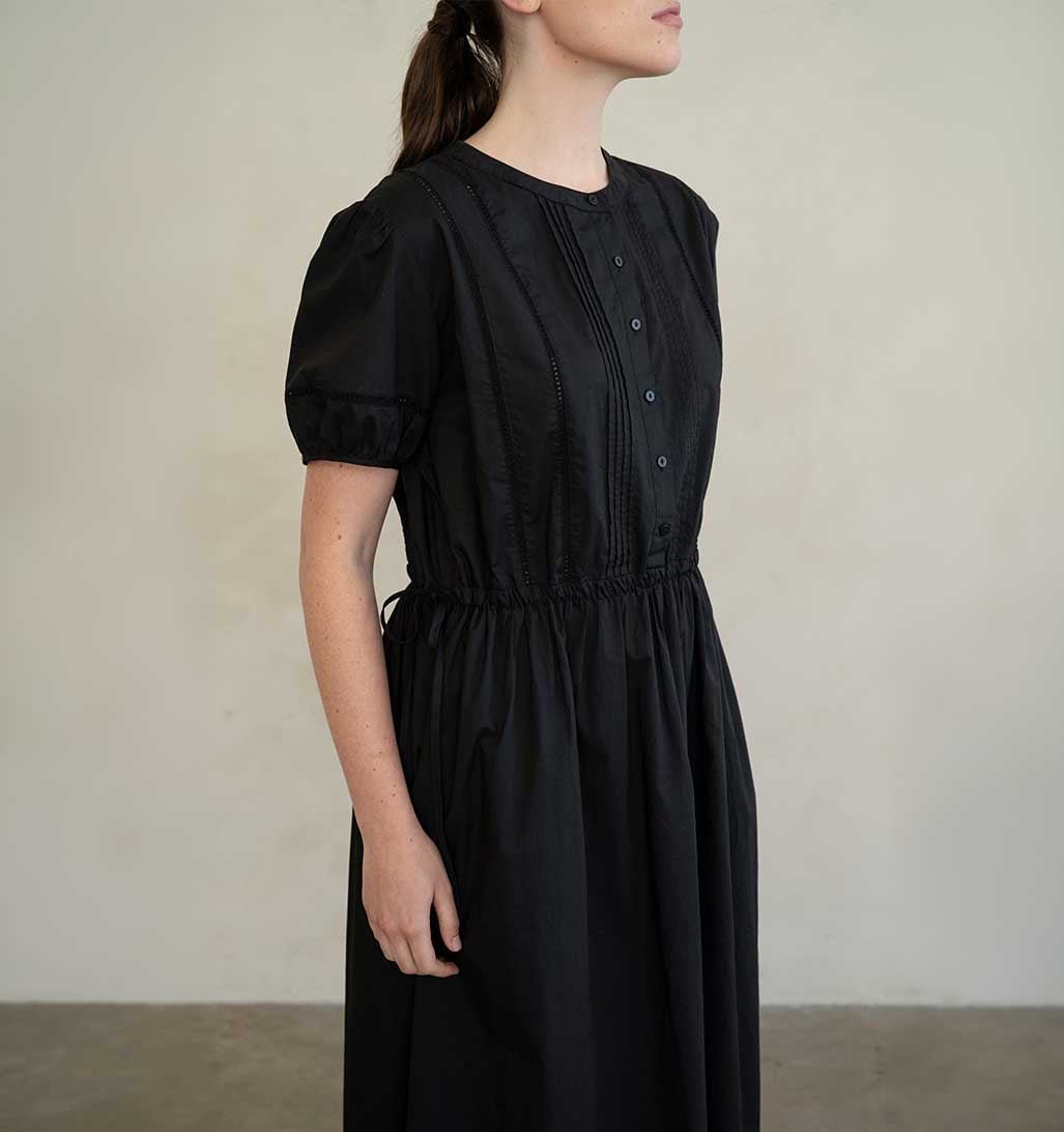 Pin Tuck Drawstring Midi Dress - Black - re - souL