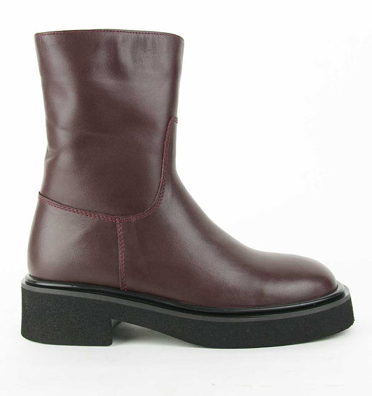 Simple Zip Ankle Boot