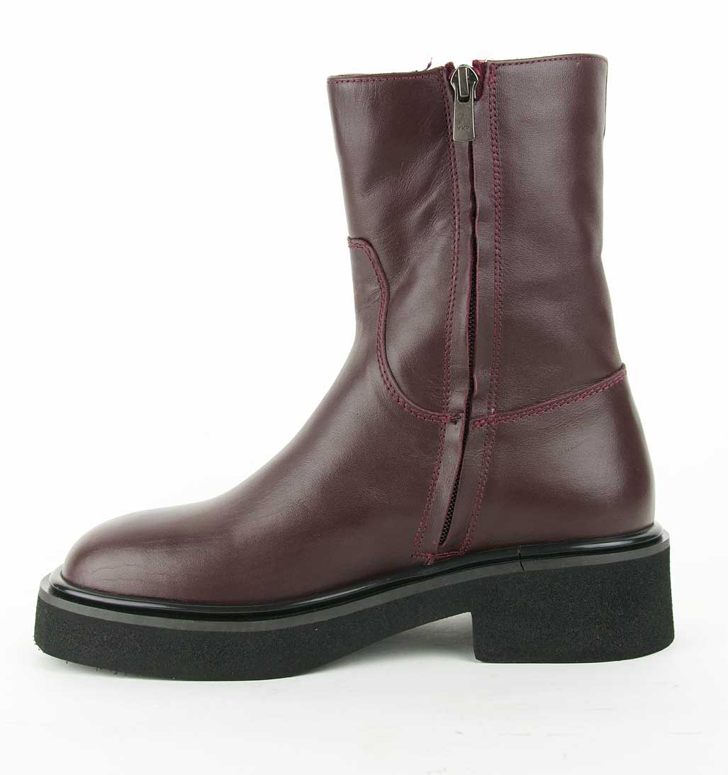 Simple Zip Ankle Boot