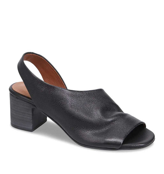 Ryder Block Heel Sandal - Black - re - souL