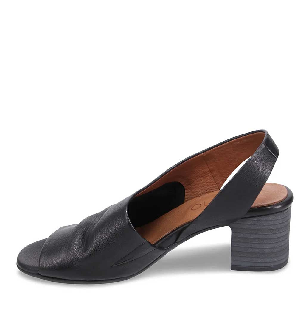 Ryder Block Heel Sandal - Black - re - souL