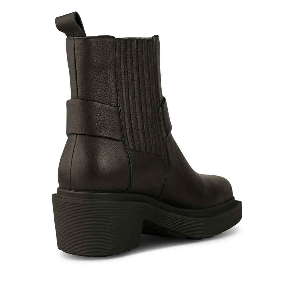 STB Amina Harness Boot - re - souL