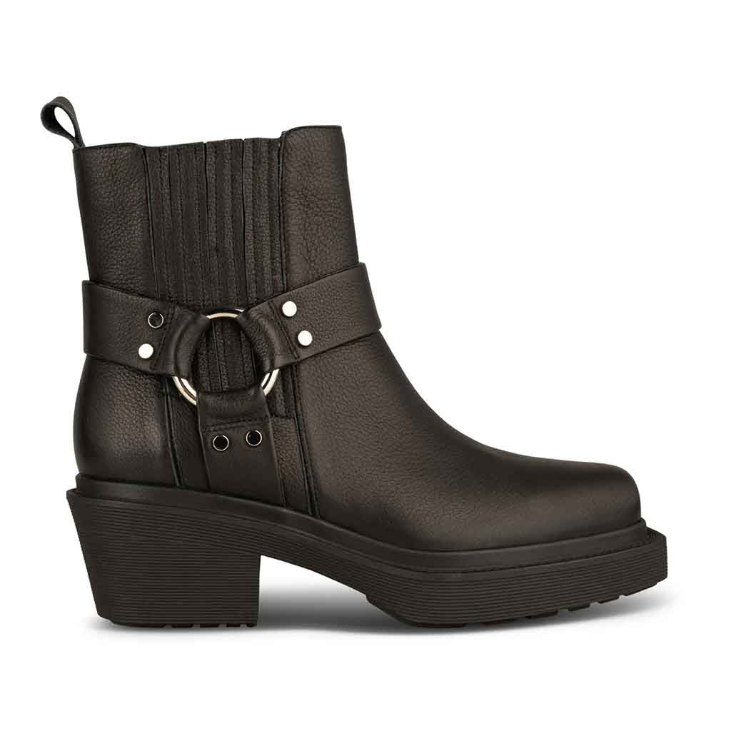 STB Amina Harness Boot - re - souL