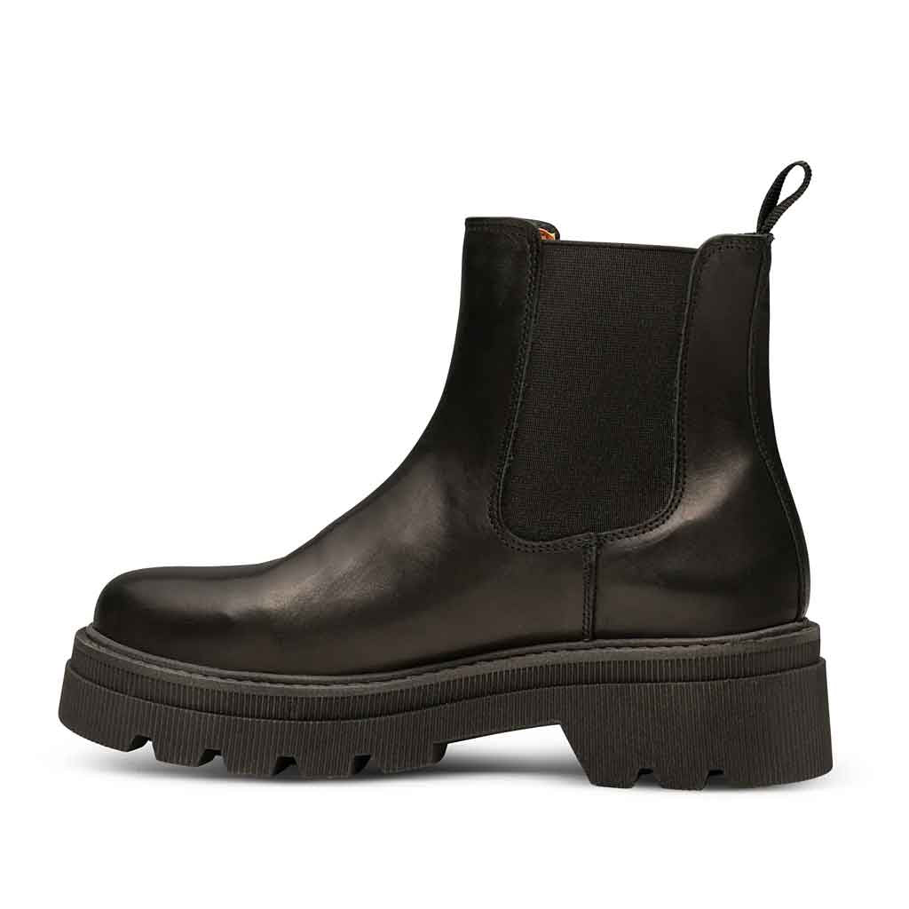 STB Sanna Chelsea Boot - Black - re - souL