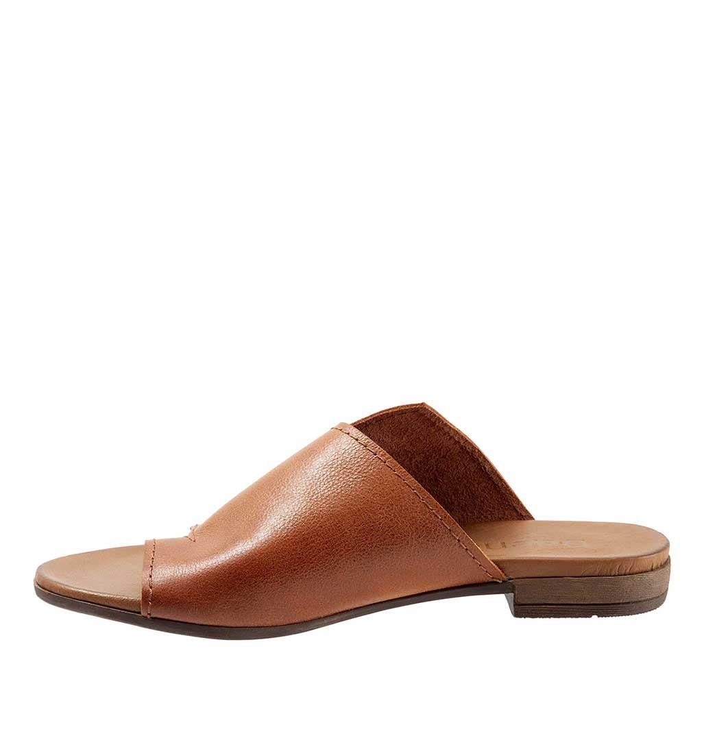 Tulla Asymmetrical Flat - Tan - re - souL