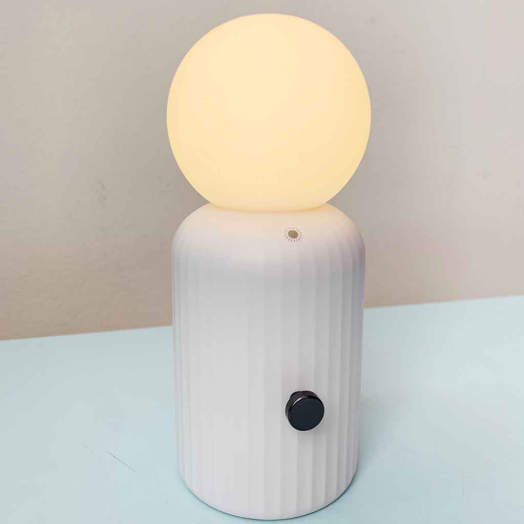 Lund Skittle Lamp - White - re-souL