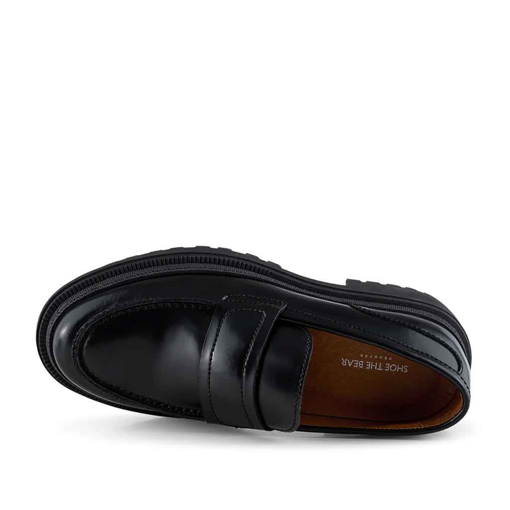 Shoe the Bear Iona Saddle Loafer - Black - re-souL